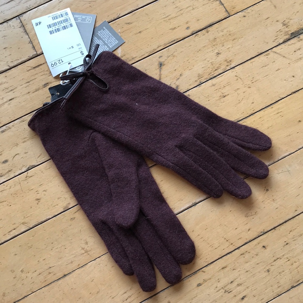 Wool Blend Maroon Gloves